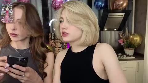 Snapshot of pinkadele chatting on 03-03-25, 11:22 Adele online show from 03-03-25, 11:22