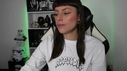 Emily online show from 07-31-26, 05:12