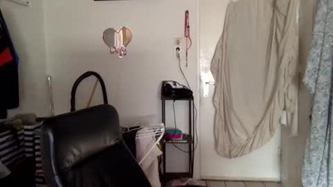 pinkfag online show from 02-04-25, 02:32