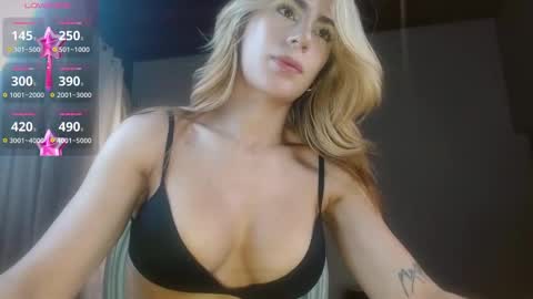 Pinkilola online show from 02-14-25, 01:56