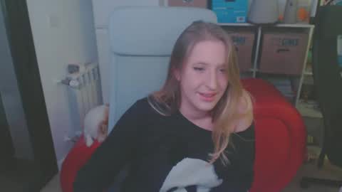 pinkladyx2 online show from 02-06-25, 11:37