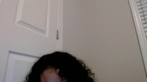 pinksugar online show from 12-30-24, 03:58