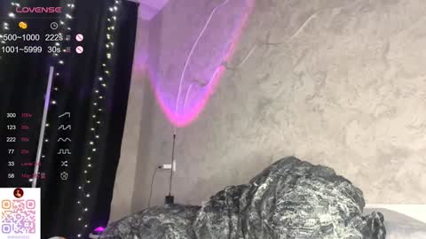 Snapshot of pinkncrazy chatting on 12-20-25, 05:42 HERES ALICE WELCOME EVERYONE LOVENSE DOMI REACT TO YOUR TIPS LETS MAKE A GREAT SHOW TOGETHER online show from 12-20-25, 05:42