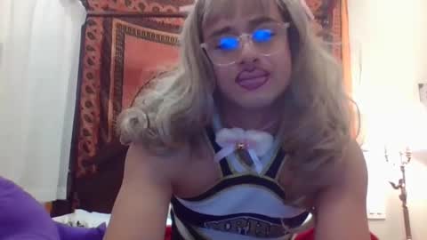 pinkpillbambi online show from 12-12-24, 01:21