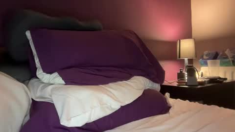 pinkrhino3 online show from 01-11-26, 11:32