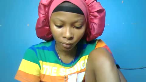 Snapshot of pinky_lov chatting on 09-30-25, 05:45 pinky_lov online show from 09-30-25, 05:45