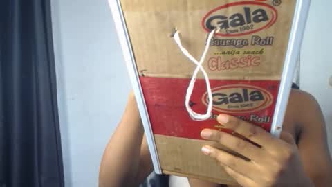 Snapshot of pinky_pussy68635 chatting on 12-02-25, 06:41 Arena online show from 12-02-25, 06:41