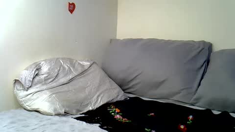 Snapshot of pinky_sexydoll chatting on 06-19-26, 09:40 PINKY online show from 06-19-26, 09:40