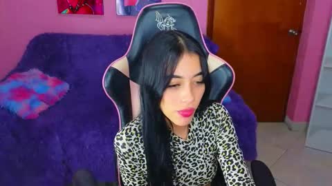 Snapshot of pinkygirl20 chatting on 10-16-25, 04:57 pinkygirl20 online show from 10-16-25, 04:57