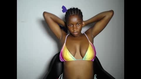 Snapshot of pinkykiki_247 chatting on 12-18-25, 05:46 pinkykiki_247 online show from 12-18-25, 05:46