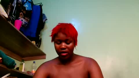 pinky online show from 06-17-26, 07:48