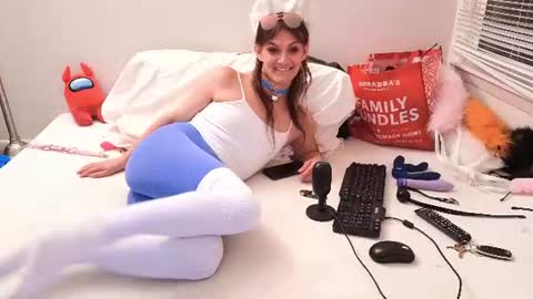 pinkylovefox online show from 07-16-26, 04:40