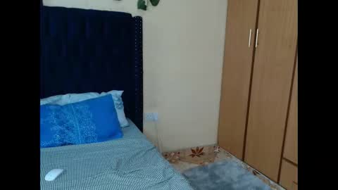 Pinky online show from 12-09-24, 01:24