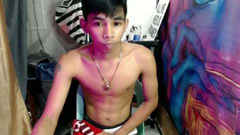 Snapshot of pinoy_oyd69 chatting on 06-12-26, 04:39 pinoy_oyd69 online show from 06-12-26, 04:39