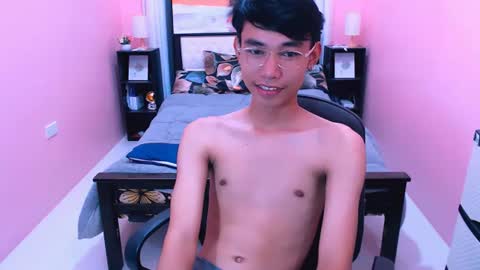 Snapshot of pinoydaksstream chatting on 06-17-26, 12:46 pinoydaksstream online show from 06-17-26, 12:46