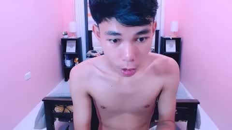 Snapshot of pinoydaksstream chatting on 07-15-26, 01:33 pinoydaksstream online show from 07-15-26, 01:33