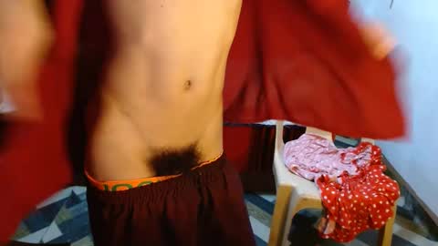 Snapshot of pinoymonstercock_xx chatting on 12-06-24, 01:29 WIN WIN JAY AR online show from 12-06-24, 01:29