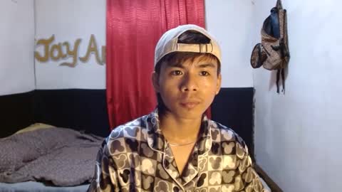 Snapshot of pinoymonstercock_xx chatting on 01-07-25, 08:56 WIN WIN JAY AR online show from 01-07-25, 08:56