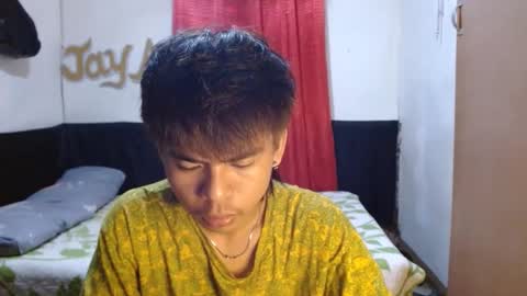 Snapshot of pinoymonstercock_xx chatting on 01-16-25, 05:32 WIN WIN JAY AR online show from 01-16-25, 05:32