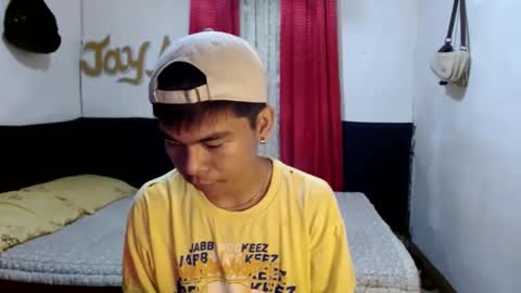 Snapshot of pinoymonstercock_xx chatting on 02-12-25, 07:23 WIN WIN JAY AR online show from 02-12-25, 07:23