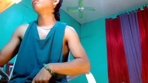 Snapshot of pinoymonstercock_xx chatting on 09-24-25, 08:50 WIN WIN JAY AR online show from 09-24-25, 08:50