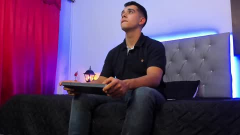 Snapshot of pipe_320 chatting on 02-15-25, 02:47 pipe_320 online show from 02-15-25, 02:47