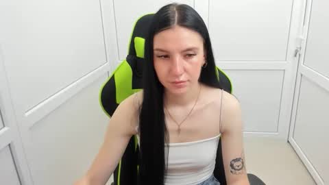 Snapshot of piper_smilee chatting on 06-07-26, 06:28 Piper online show from 06-07-26, 06:28