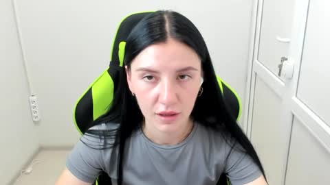 Snapshot of piper_smilee chatting on 07-15-26, 12:21 Piper online show from 07-15-26, 12:21