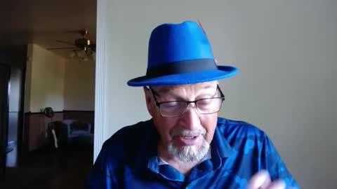 Snapshot of pipewizard chatting on 05-09-26, 10:15 pipewizard online show from 05-09-26, 10:15