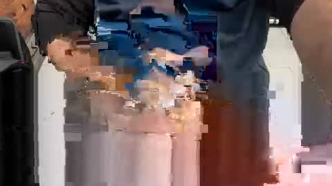 Snapshot of pirandellobellolo chatting on 12-01-25, 07:35 PirandelloBello online show from 12-01-25, 07:35