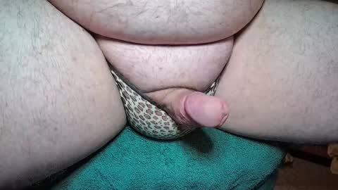 Snapshot of pirate9470 chatting on 09-12-25, 02:11 Hunter online show from 09-12-25, 02:11