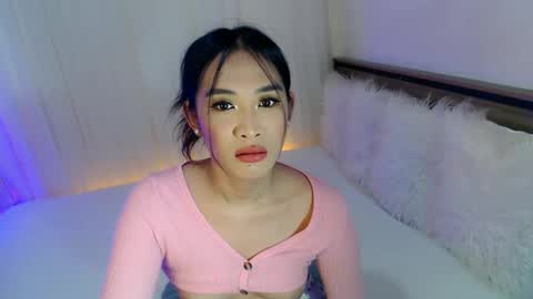 Ari online show from 12-14-24, 08:34