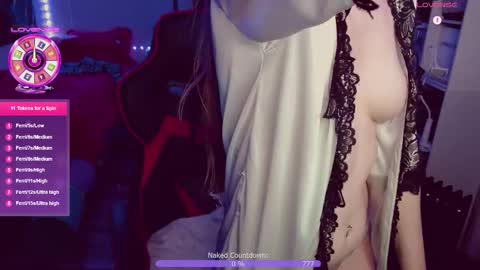 Pirate Coco online show from 10-28-25, 12:41