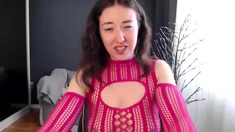 Snapshot of piscesgirl06 chatting on 05-05-26, 04:53 piscesgirl06 online show from 05-05-26, 04:53