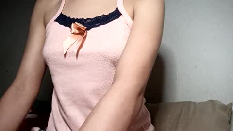 Snapshot of piscis_dreams chatting on 02-06-25, 12:11 PiscisDreams online show from 02-06-25, 12:11