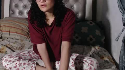 Snapshot of piscis_dreams chatting on 05-04-26, 06:09 PiscisDreams online show from 05-04-26, 06:09