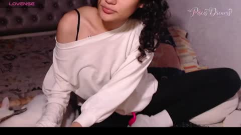 Snapshot of piscis_dreams chatting on 07-13-26, 11:24 PiscisDreams online show from 07-13-26, 11:24