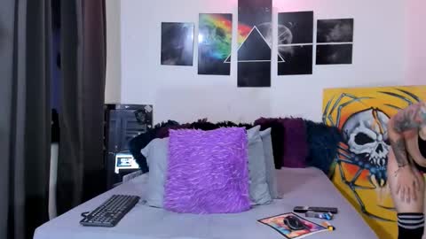 Alejandra online show from 03-03-25, 01:10