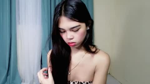 The Girl Named Eyve online show from 06-08-26, 05:13
