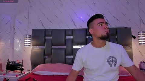 PittAndLunaa69 online show from 05-21-26, 12:01