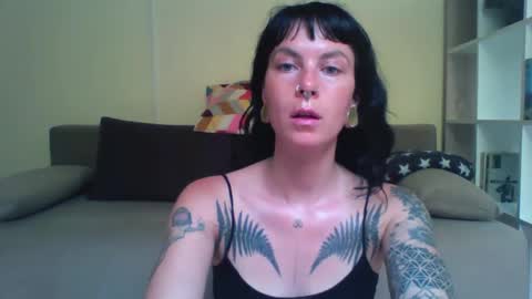 pixiecatfairy online show from 10-06-25, 10:45