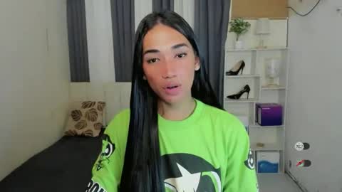 Snapshot of pixiedoll_ chatting on 02-06-26, 06:33 pixiedoll_ online show from 02-06-26, 06:33