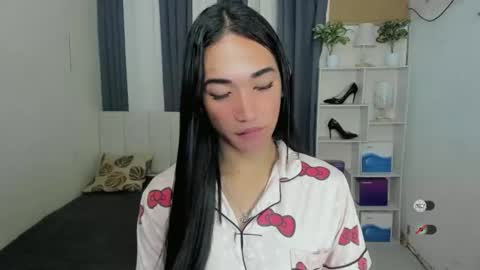 Snapshot of pixiedoll_ chatting on 02-07-26, 06:33 pixiedoll_ online show from 02-07-26, 06:33