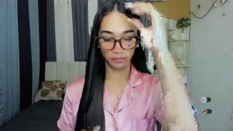 Snapshot of pixiedoll_ chatting on 02-14-26, 07:21 pixiedoll_ online show from 02-14-26, 07:21