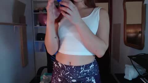 Snapshot of pixienaughty chatting on 10-27-25, 06:12 Nani online show from 10-27-25, 06:12