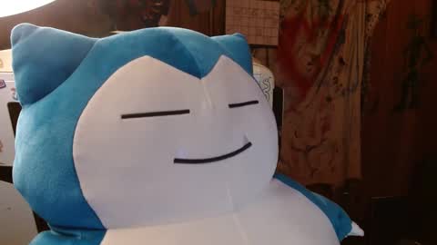 Snapshot of pixinun chatting on 02-06-25, 10:21 Izzy online show from 02-06-25, 10:21