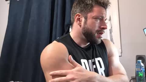 pizza_biceps online show from 01-08-26, 03:53