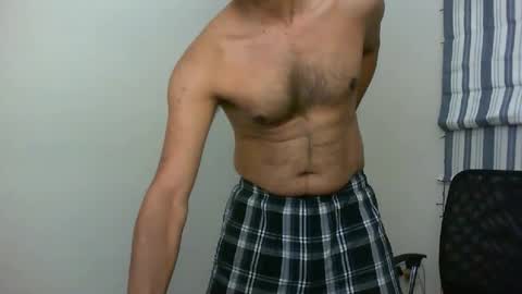 Snapshot of platino3026 chatting on 01-16-26, 06:34 platino3026 online show from 01-16-26, 06:34