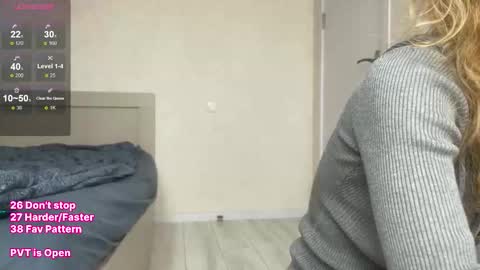 Snapshot of play_me_softly chatting on 02-08-26, 09:13 play_me_softly online show from 02-08-26, 09:13