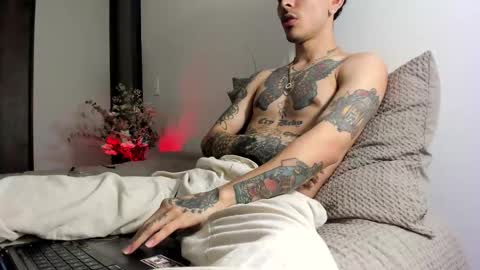 Snapshot of playboi_carti01 chatting on 09-30-25, 04:50 Carti online show from 09-30-25, 04:50